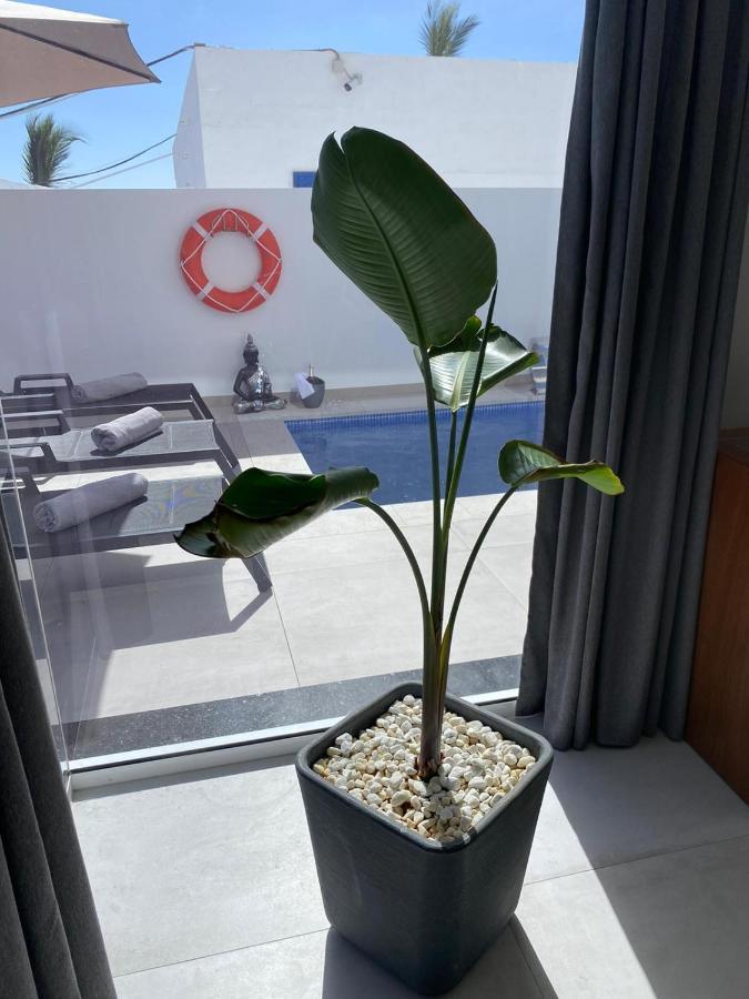 Beach Paradise Тиас Экстерьер фото